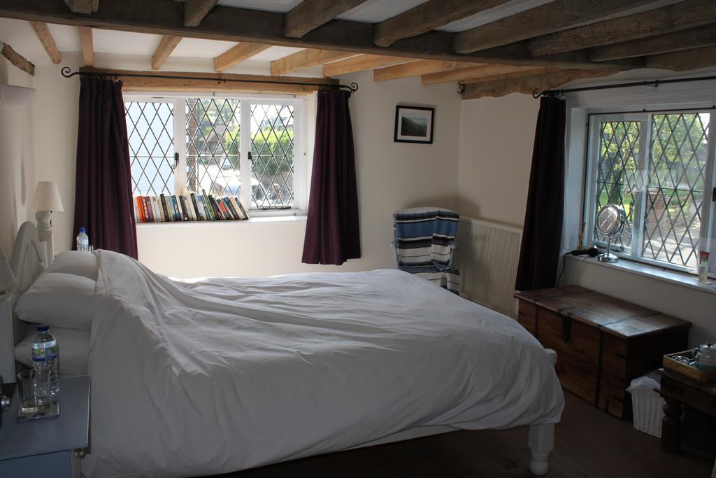 B&B South Downs Way Poynings Екстериор снимка