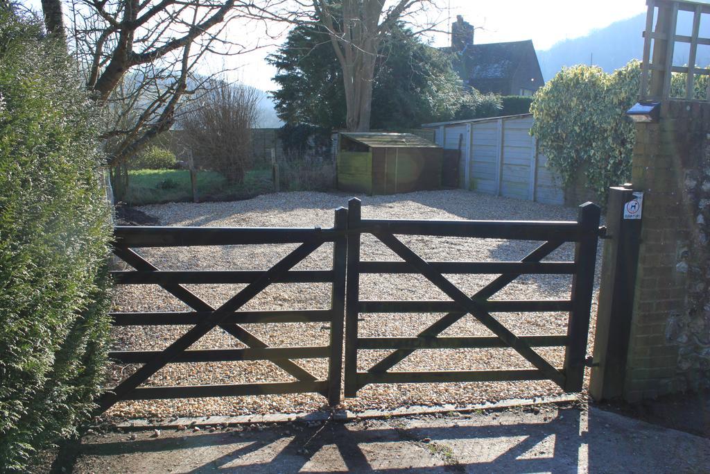 B&B South Downs Way Poynings Екстериор снимка