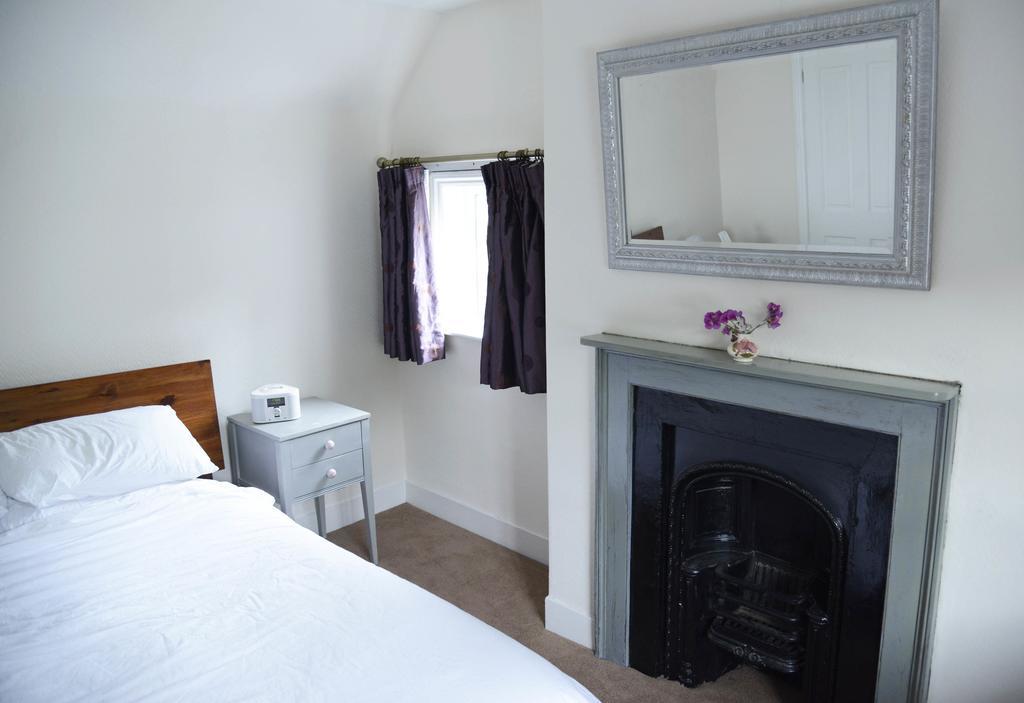 B&B South Downs Way Poynings Екстериор снимка